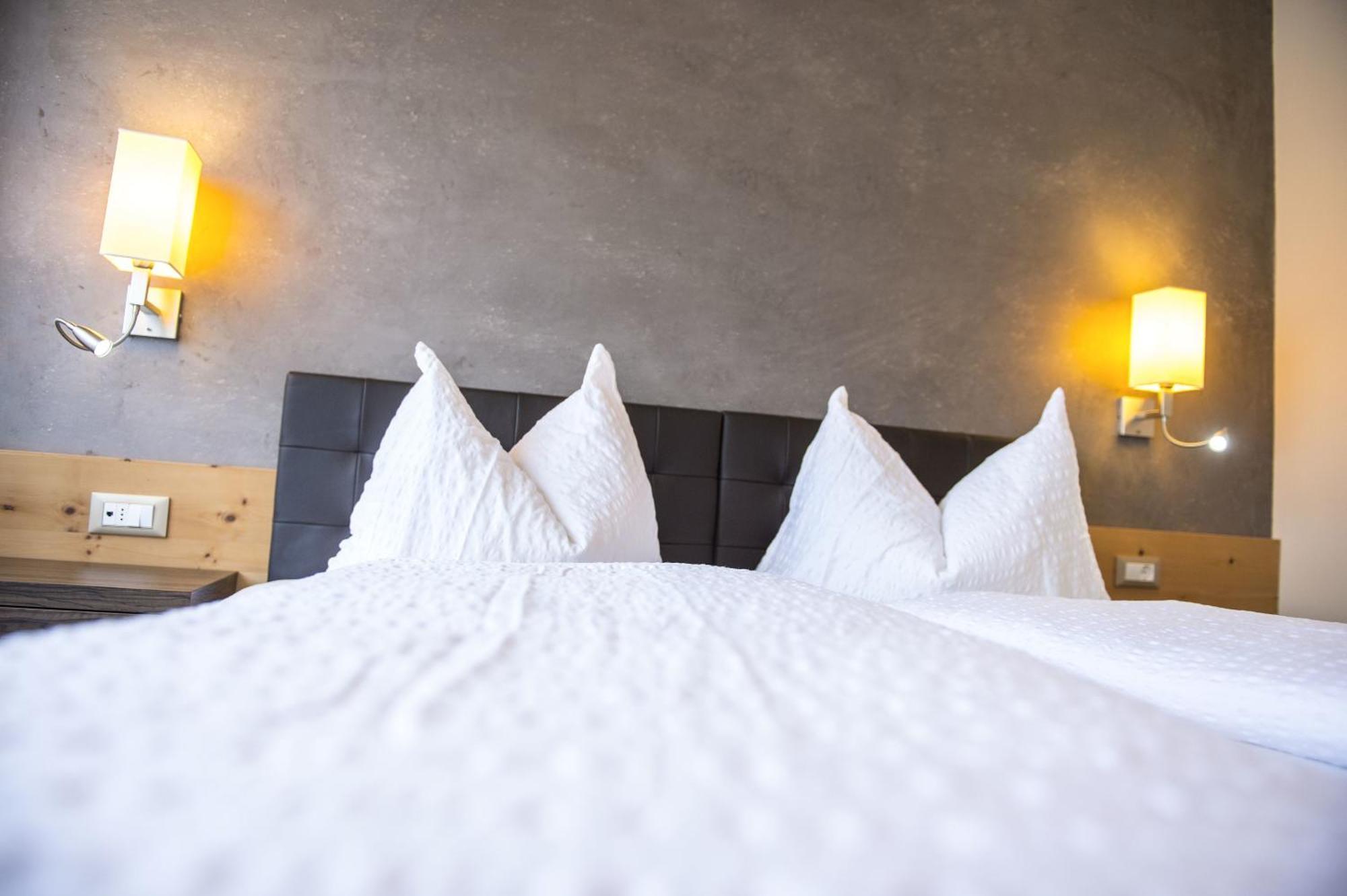 Hotel Zum Tiroler Adler 部屋 写真