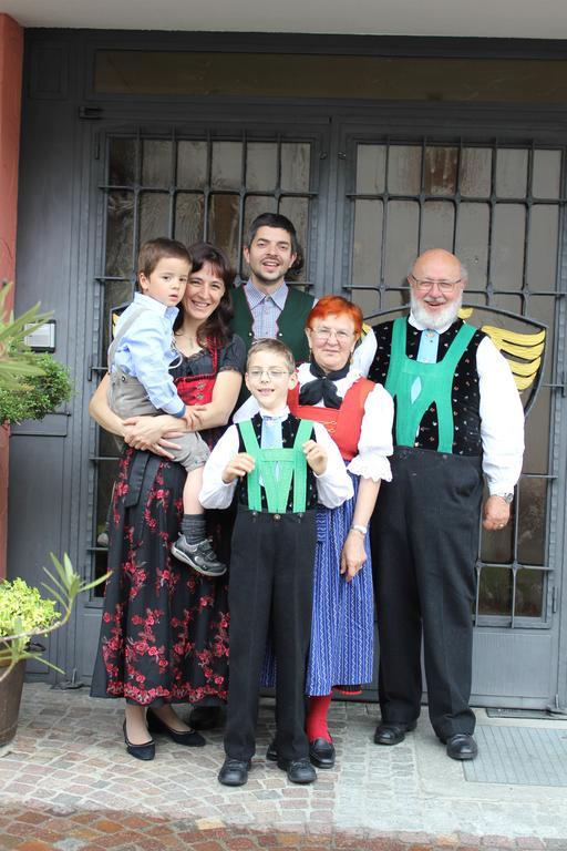 Hotel Zum Tiroler Adler エクステリア 写真